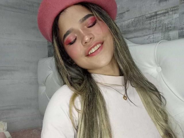 AbrilThomas - Live porn &amp; sex cam - 19263298