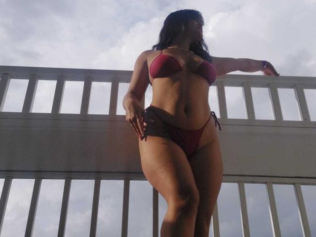 AbrilThomas - сексуальная веб-камера в реальном времени - 19263986