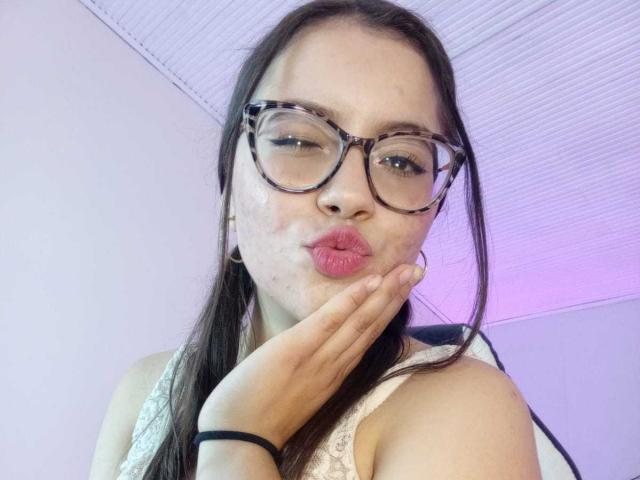 ValeriaCutie - Live porn &amp; sex cam - 19273686