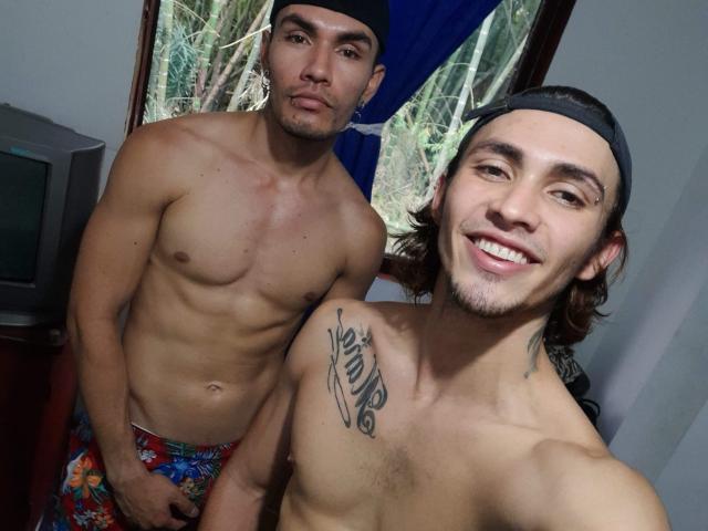 HotSharks - Live porn &amp; sex cam - 19275754