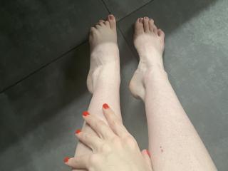 RozalinaPleasure - Live porn &amp; sex cam - 19277182