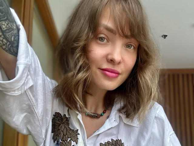 LadyWithBigSmile - Live porn &amp; sex cam - 19278034