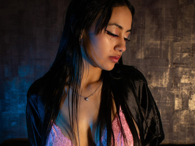 VioletCamel - Live porn &amp; sex cam - 19278542