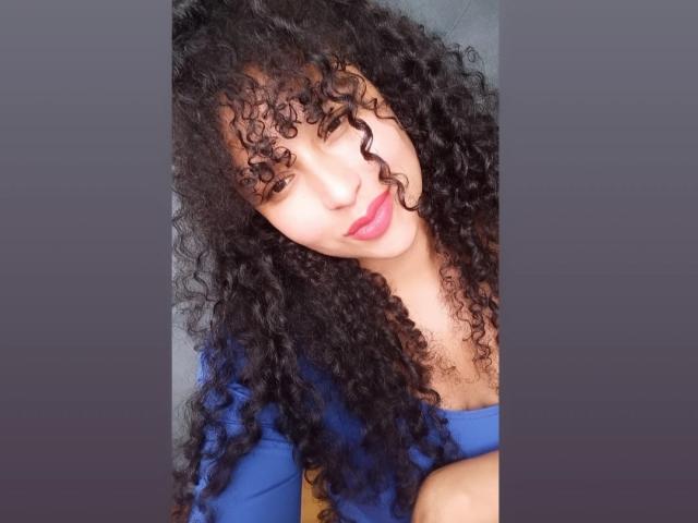 MelaniMouille - פורנו בשידור חי ומצלמת סקס - 19279530