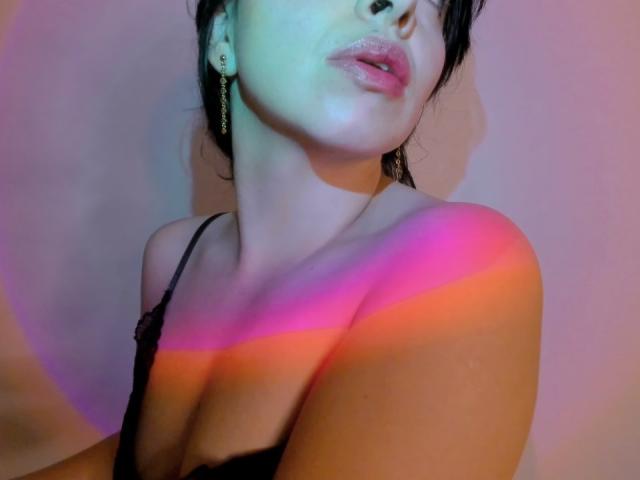GabrielaMorac - Live Sex Cam - 19281170