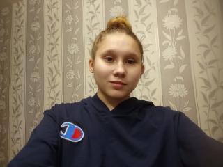 AlisaUStanley - Live porn &amp; sex cam - 19282490