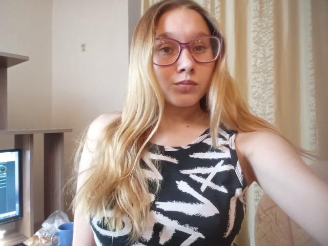 AlisaUStanley - Live porn &amp; sex cam - 19282502