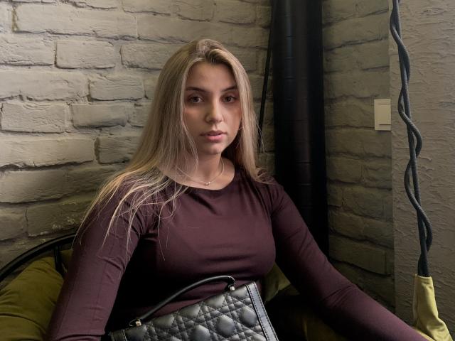 AnnaxBelleSweet - Live porn &amp; sex cam - 19286610