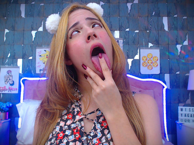 MissaYagamii - Live porn &amp; sex cam - 19287162