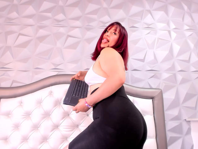 LioraJenkins - Sexe cam en vivo - 19287194