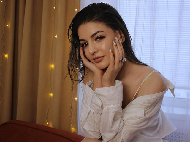 SilenaWalton - Live Sex Cam - 19289698