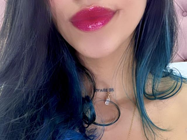 EmilieeSanchez - Sexe cam en vivo - 19297138