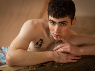 ChritianRoss - Live porn &amp; sex cam - 19298638