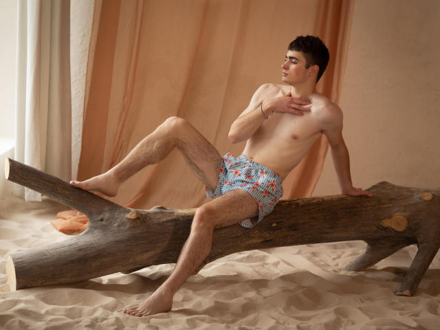 ChritianRoss - Live porn &amp; sex cam - 19298666