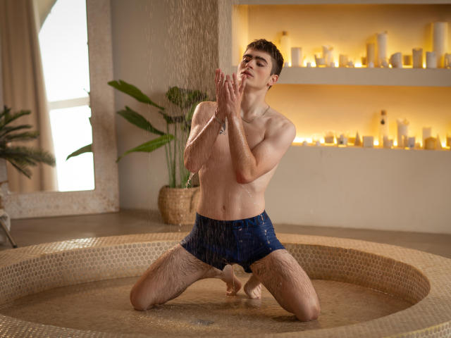 ChritianRoss - Live porn &amp; sex cam - 19298670