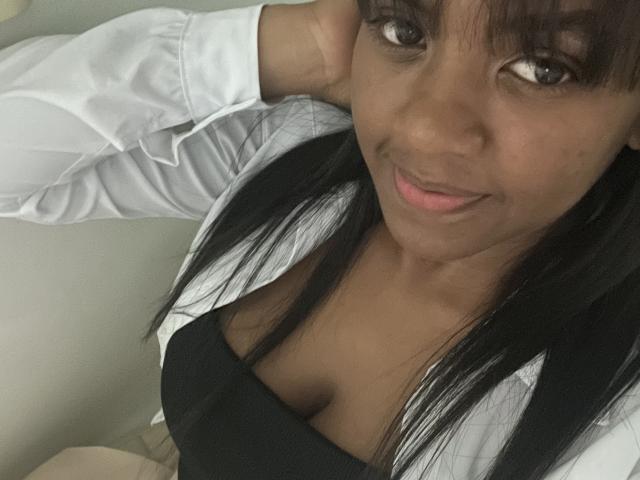 TiffanySammy - Live porn &amp; sex cam - 19302322