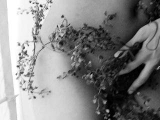 LuciaGarcia - Live porn &amp; sex cam - 19302714