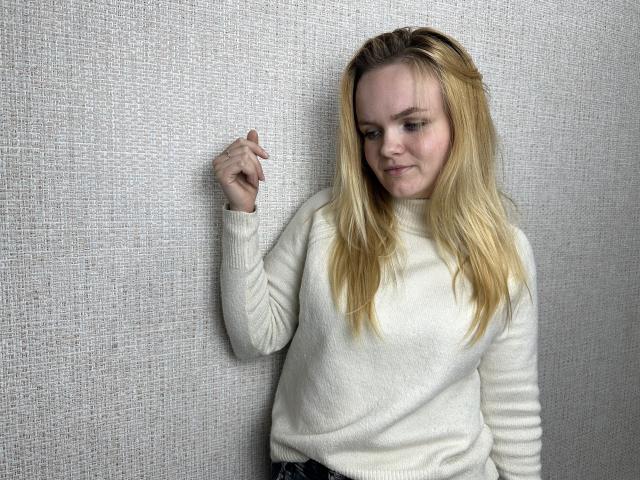 KseniaHopes - ライブポルノ&amp;セックスカム - 19303978