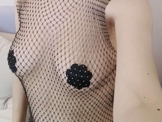 JuliaHuntis - сексуальная веб-камера в реальном времени - 19309386