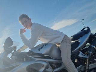 BradBert - Sexe cam en vivo - 19309674