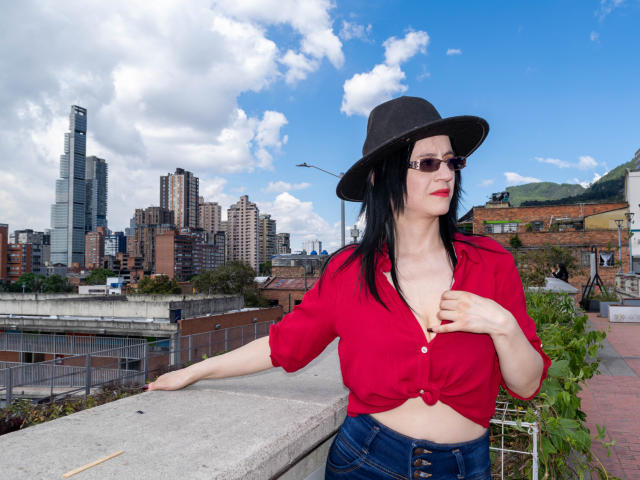 AlanaMoneth - פורנו בשידור חי ומצלמת סקס - 19311794