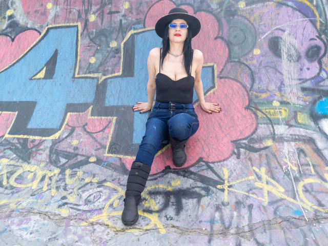 AlanaMoneth - Élő pornó és szexkamera - 19311862