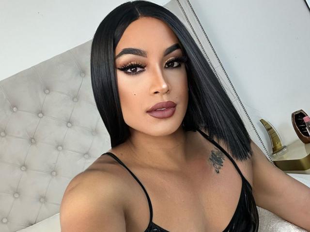 CarlyMartiness - Camera khiêu dâm &amp; quyến rũ trực tiếp - 19315146