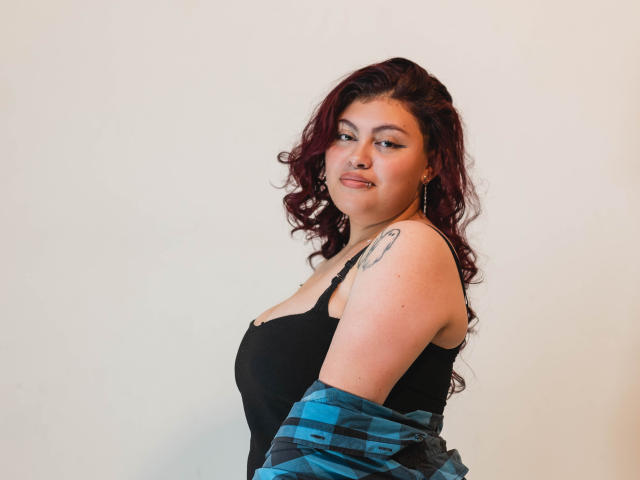 LucyBake - Camera khiêu dâm &amp; quyến rũ trực tiếp - 19320230