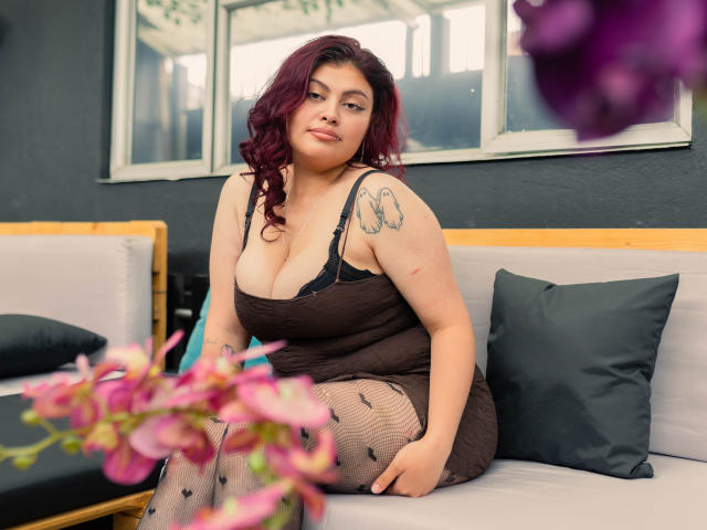 LucyBake - Camera khiêu dâm &amp; quyến rũ trực tiếp - 19320446