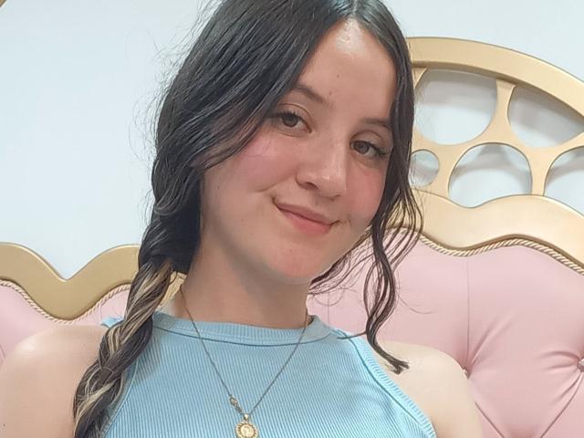 ChloeDulce - Live sexe cam - 19321110