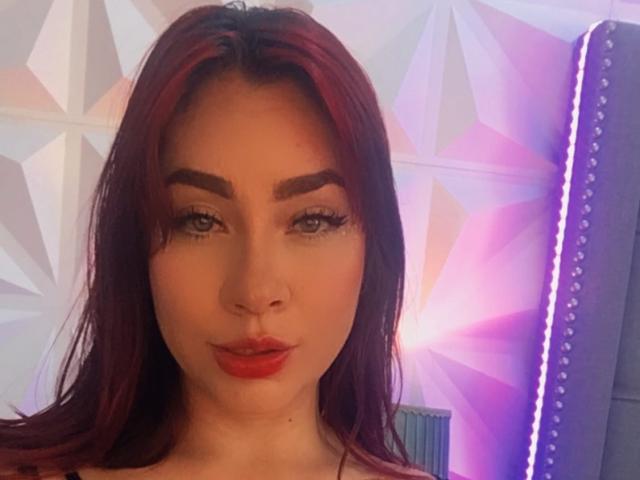 LilyThompson - Live sex cam - 19321594