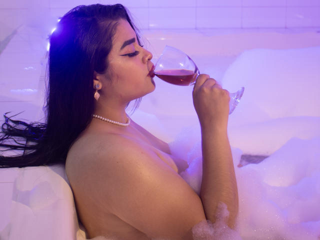 EmilyBoobss - Sexe cam en vivo - 19323230