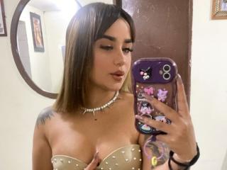 IrinaBrooks - Live porn &amp; sex cam - 19325974