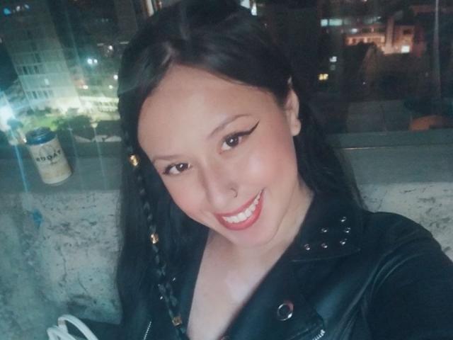 AmyHarriis - Live porn &amp; sex cam - 19326418