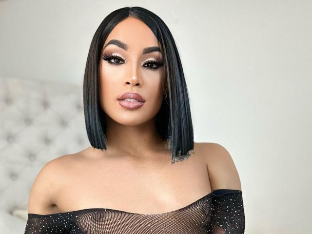 CarlyMartiness - Live sex cam - 19327362