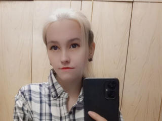 JuneRori - сексуальная веб-камера в реальном времени - 19330454