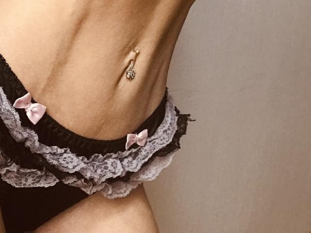 Julaiya - פורנו בשידור חי ומצלמת סקס - 19331410