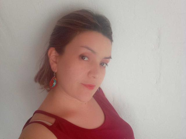 PrincessBellissima - Live porn &amp; sex cam - 19332986