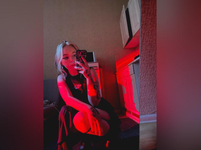 SunLoverSex - Live porn &amp; sex cam - 19334994
