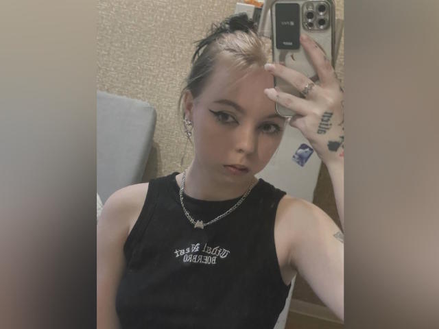 SunLoverSex - Live porn &amp; sex cam - 19335018