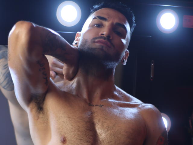 DominikoAisher - Live porn &amp; sex cam - 19339306