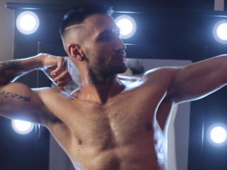 DominikoAisher - Live porn &amp; sex cam - 19339358