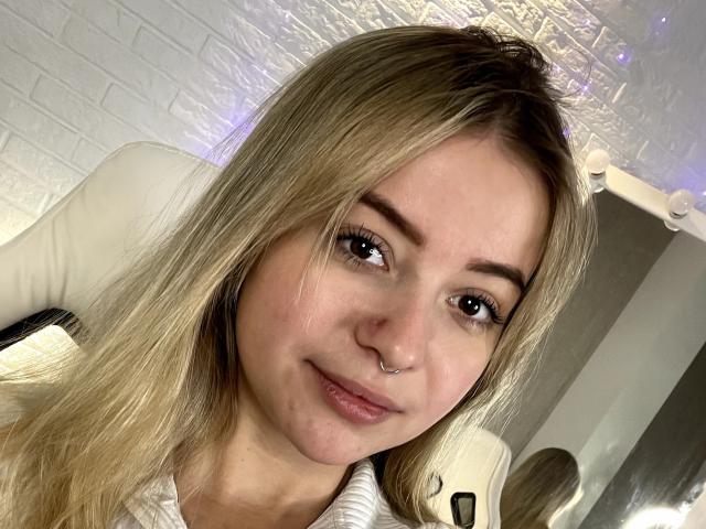 MilllaHoney - Live porn &amp; sex cam - 19344366