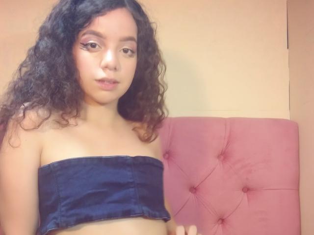 CamiEvans - Live porn &amp; sex cam - 19344634