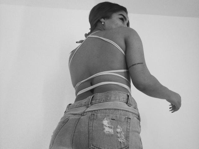 SaraSpanic - Sexe cam en vivo - 19345326