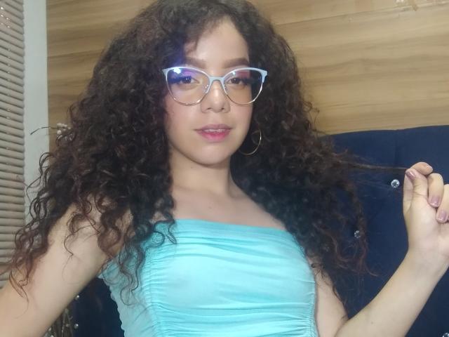 CamiEvans - ライブポルノ&amp;セックスカム - 19345422