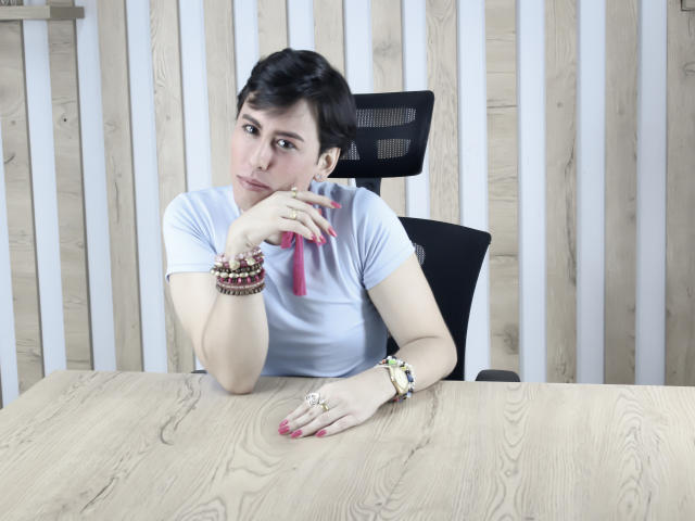 Thalu - сексуальная веб-камера в реальном времени - 19351486