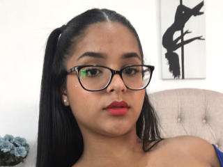 MeganBrownish - Live sex cam - 19353774