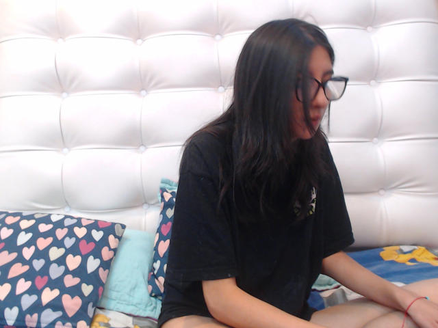 AlishaJames - Live porn &amp; sex cam - 19356074