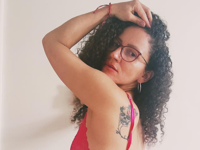 ValeriaMartin - Sexe cam en vivo - 19356266